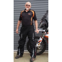 Rainblock-zip-front.jpg