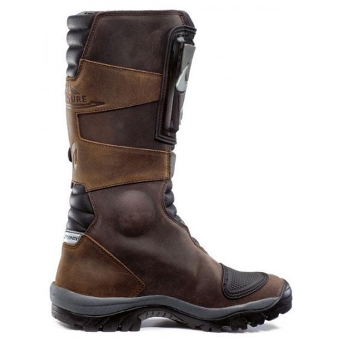 Riding comfort, Forma Adventure Touring Boot Andy Strapz